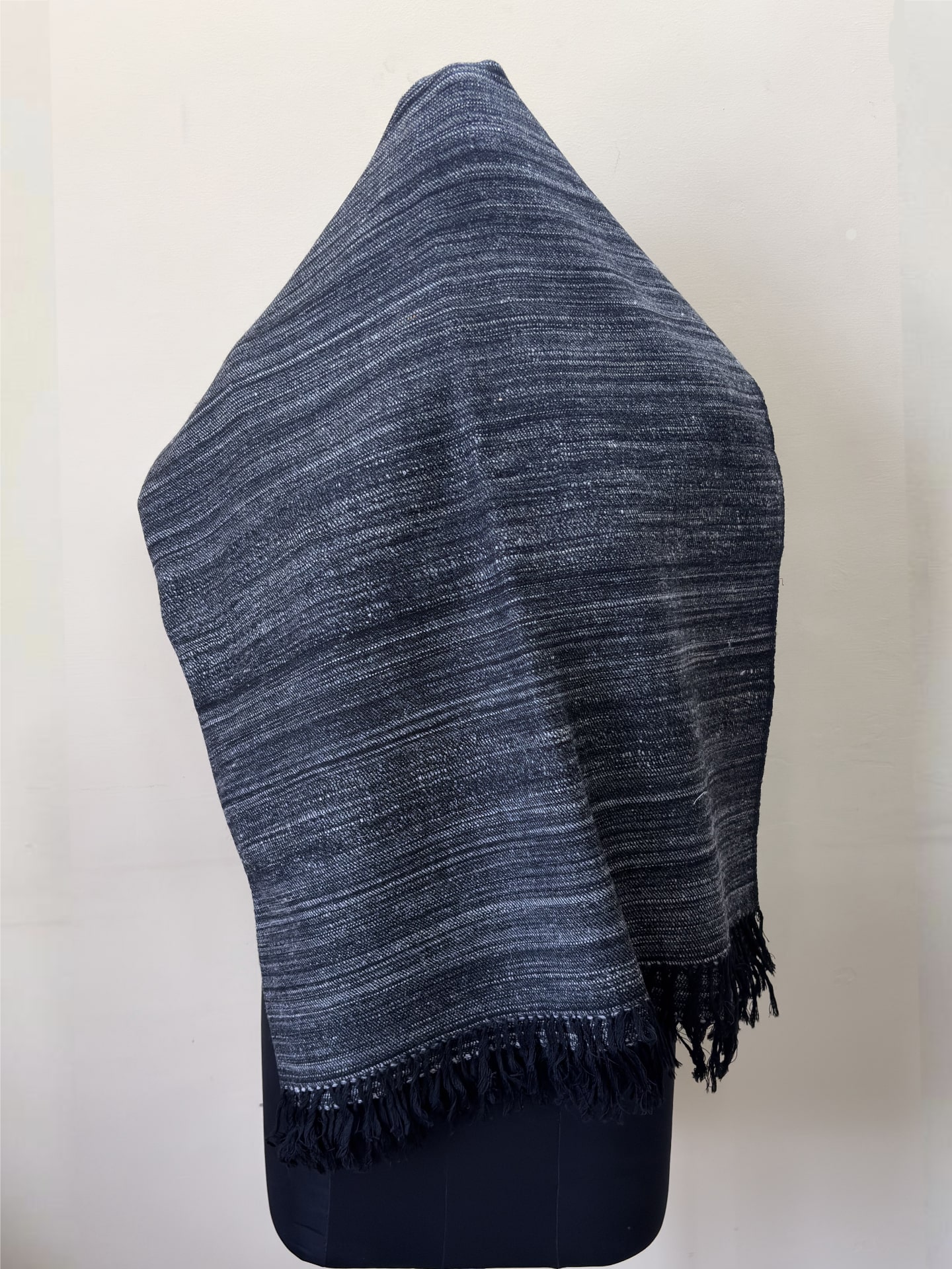 Gents Shawl (Loi) Handspun - Yak Wool